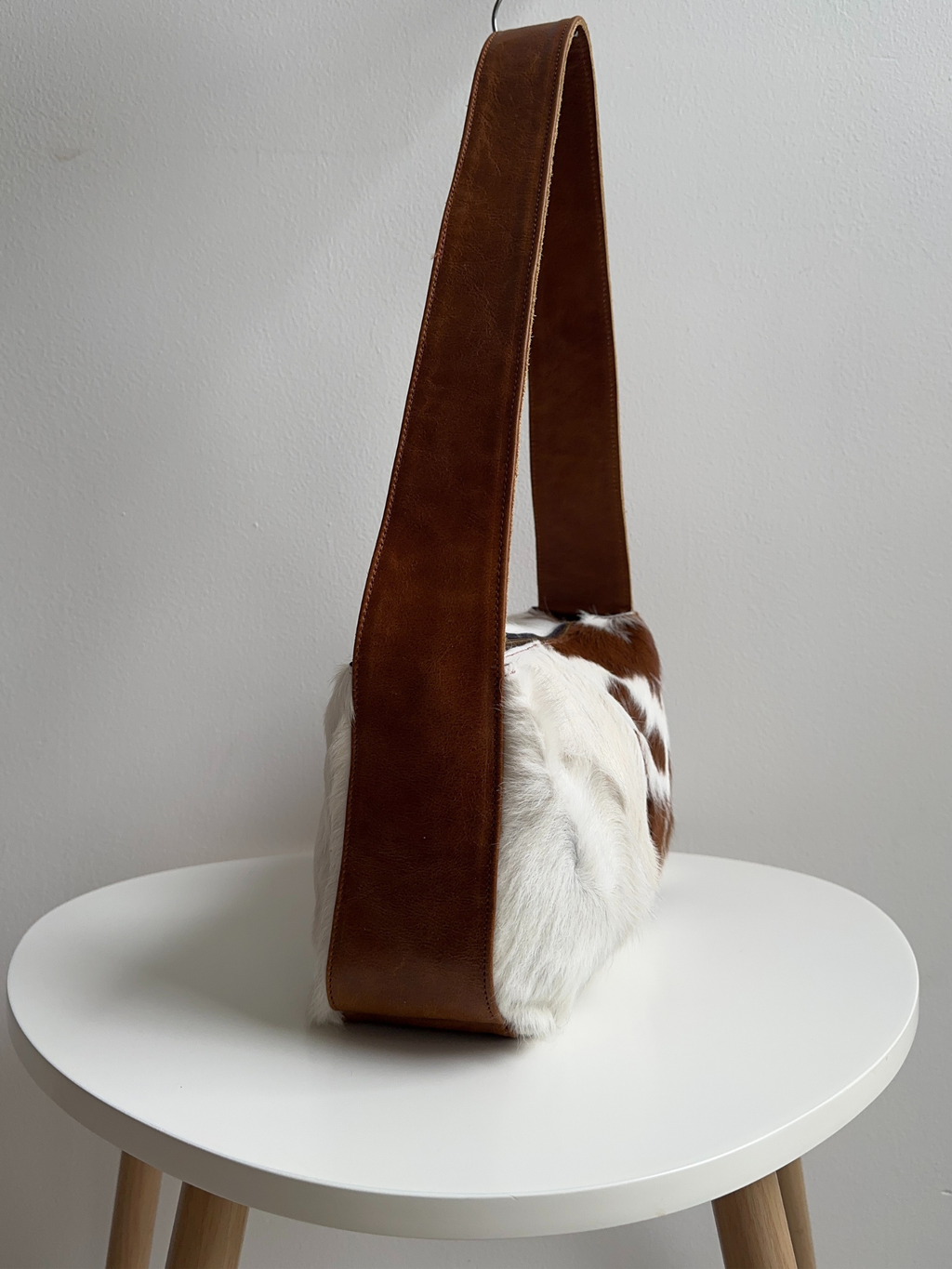 Vega Bolsa de Asa Cowhide Brown