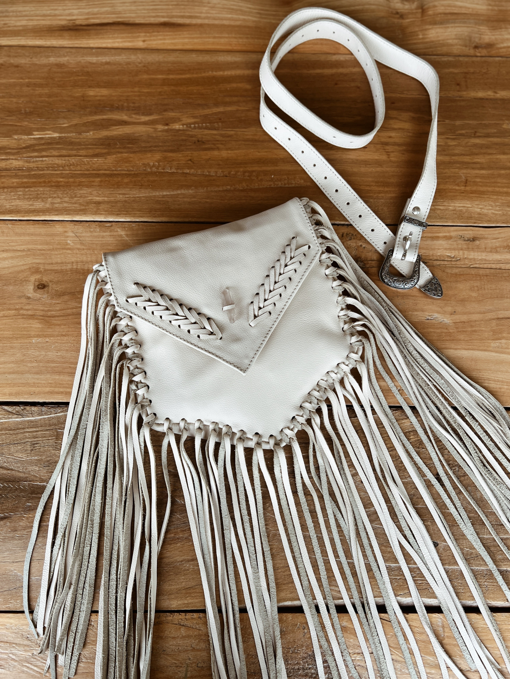 Andrómeda Bolsa de Cuero con flecos