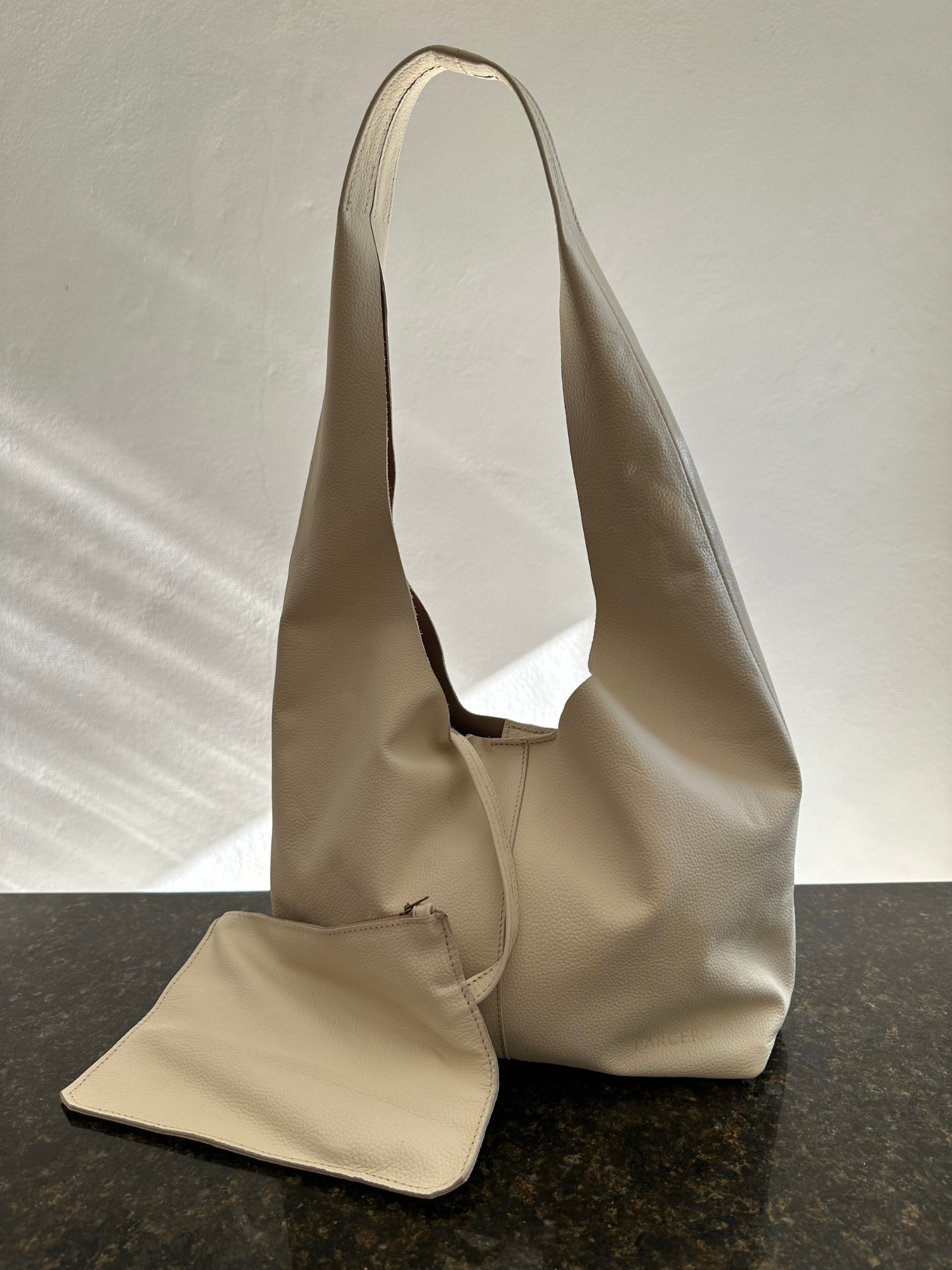 Elemental Tote Bag de Cuero