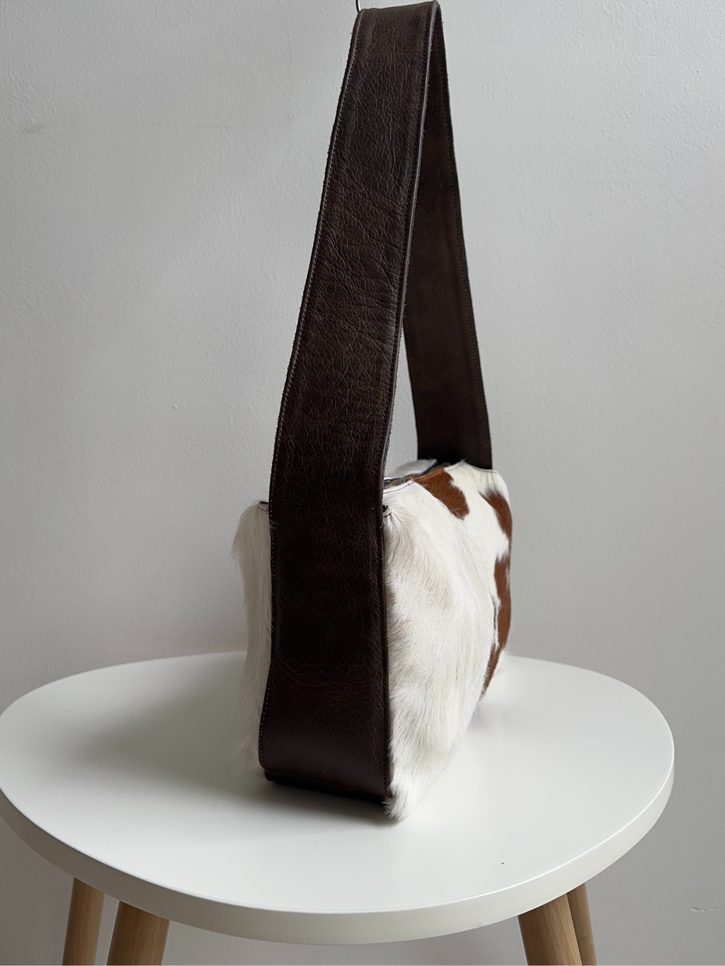 Vega Bolsa de Asa Cowhide Brown