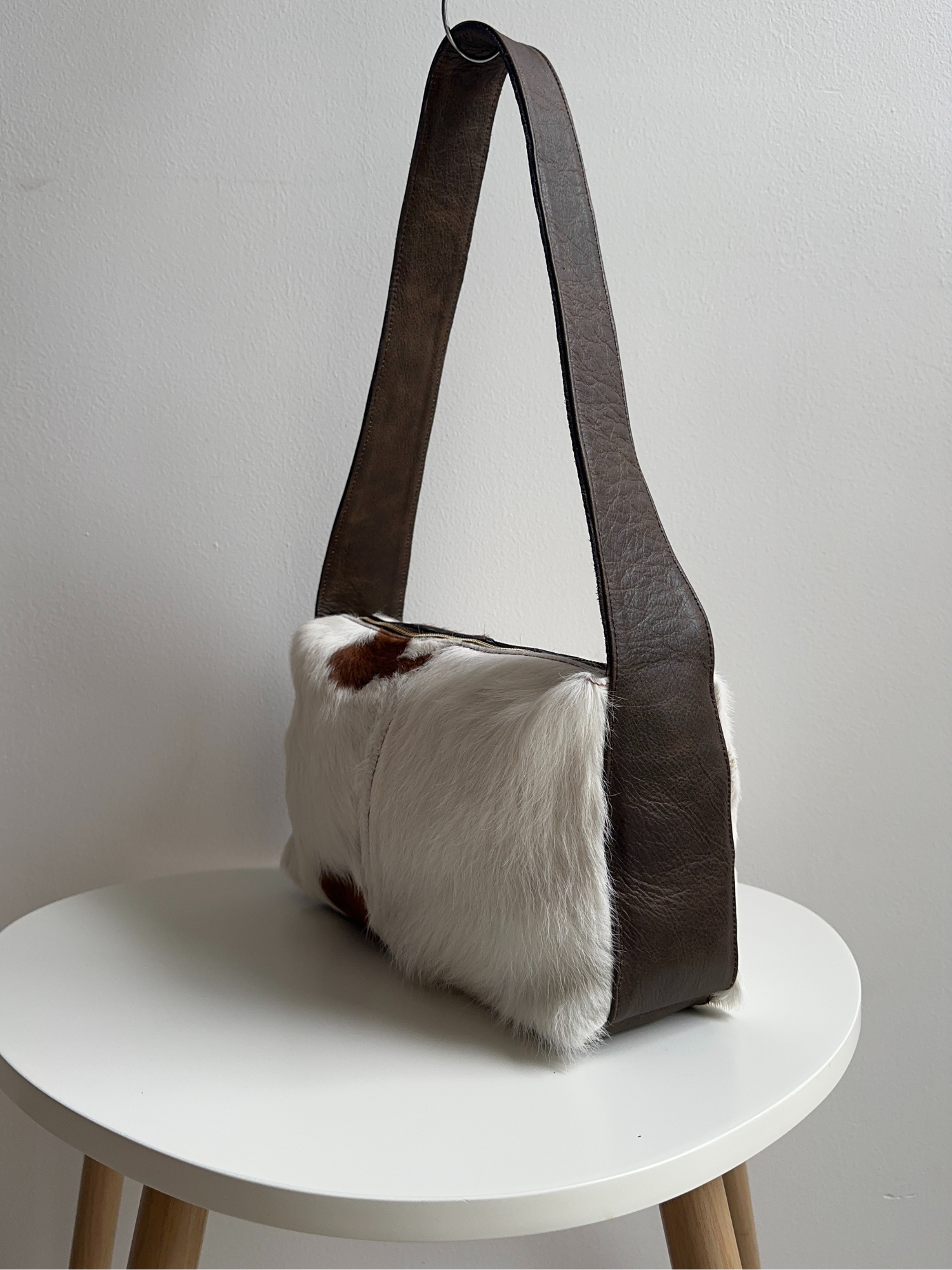 Vega Bolsa de Asa Cowhide Brown